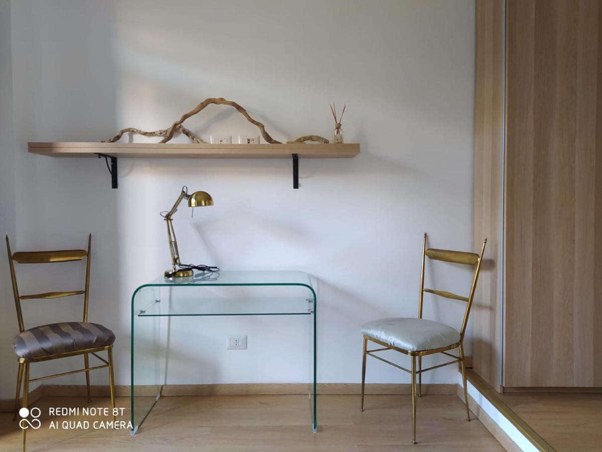Vanity - 4 Bedrooms With 4 Bathrooms - Ac & Wifi Rom